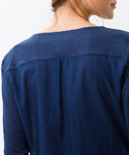 Load image into Gallery viewer, Carol Linen 3/4 Sleeve Shirt
