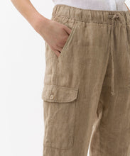 Load image into Gallery viewer, Mareen Relaxed Fit Cargo Trouser
