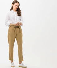 Load image into Gallery viewer, Milla S Linen Trousers
