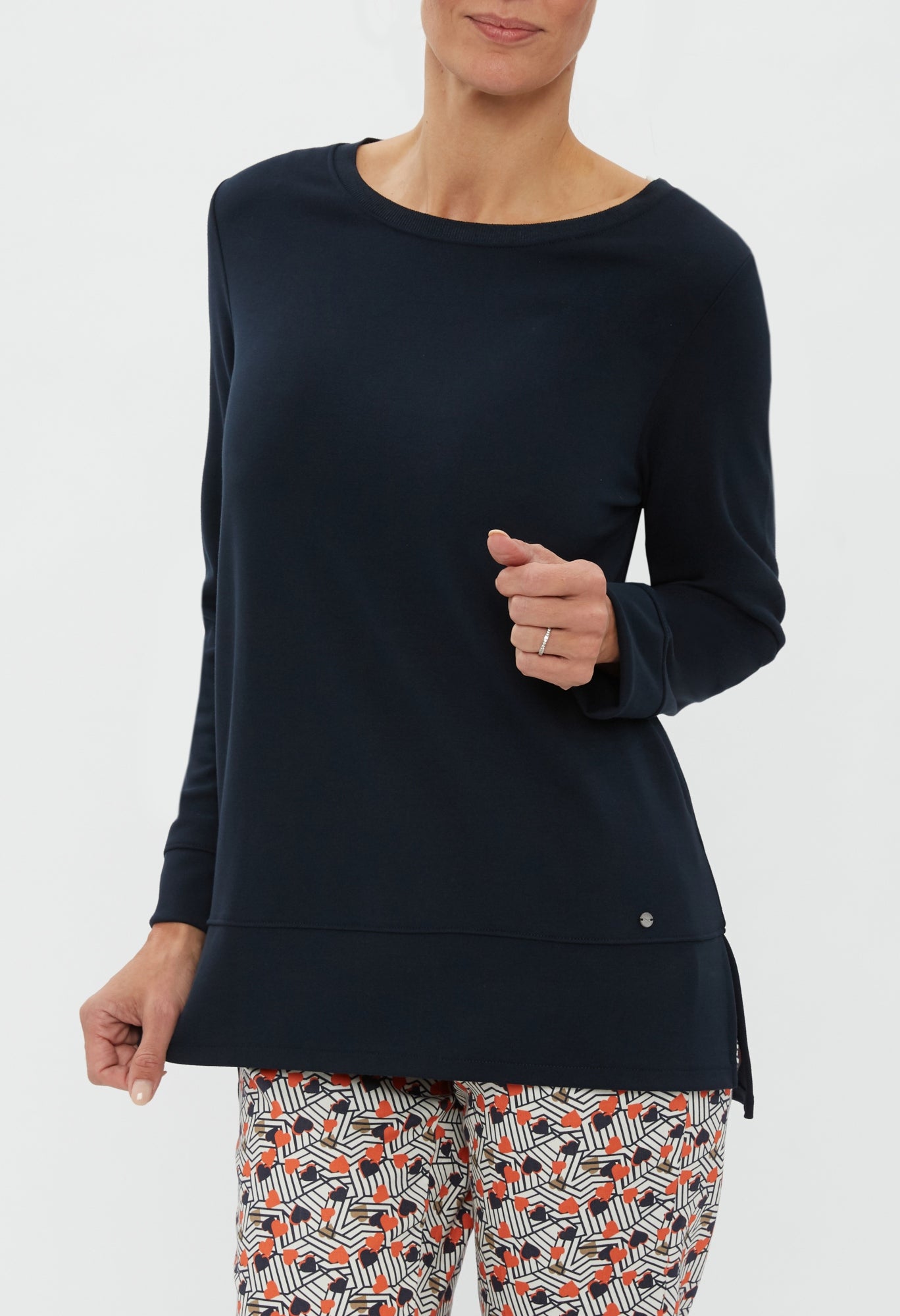 Bobbie Long Sleeve Light Sweater