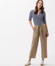 Load image into Gallery viewer, Claire 3/4 Sleeve Linen Blend Shirt
