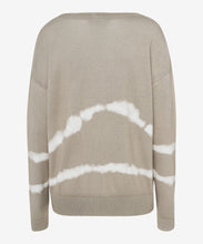 Load image into Gallery viewer, Lisa Pullover Sweater
